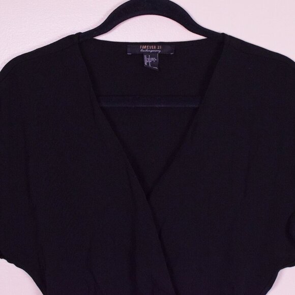 Women's Forever 21 Black Woven Flutter Sleeve Deep V-Neck Bodysuit - Size S - Picture 2 of 5